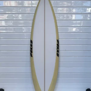 Tabla Pukas Tasty Treat by Axel Lorentz Yellow Rails