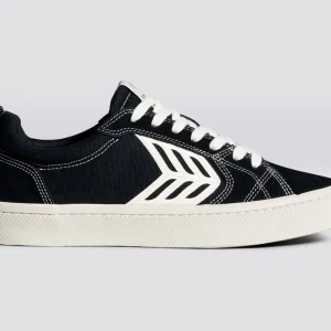 Cariuma Catiba Pro Skate Black Suede Ivory